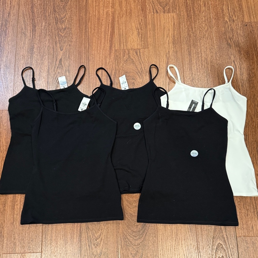 Lot of 5 Express Black Shelf Bra Tank White Cami Sz Small NWT Camisole Tanks